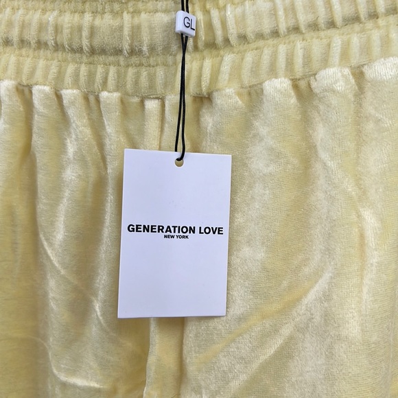 🆕Generation Love New York Lemon Yellow Soft Velour Britt Shorts Choose Love - Picture 5 of 9